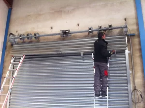 Dépannage rideau métallique urgent