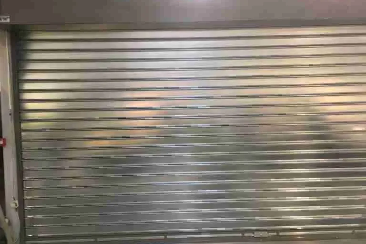 Déblocage de rideau métallique coincé